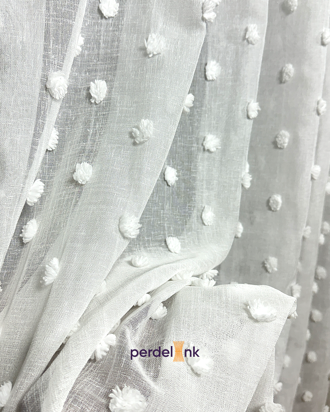 Ponponlu Tül Perde - 250x270cm