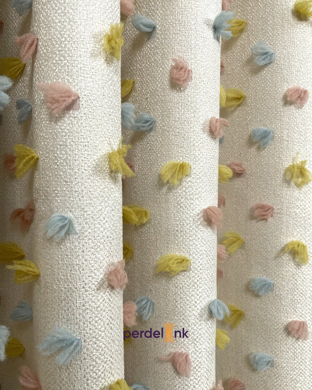 Ponponlu Fon Perde - 50x250cm